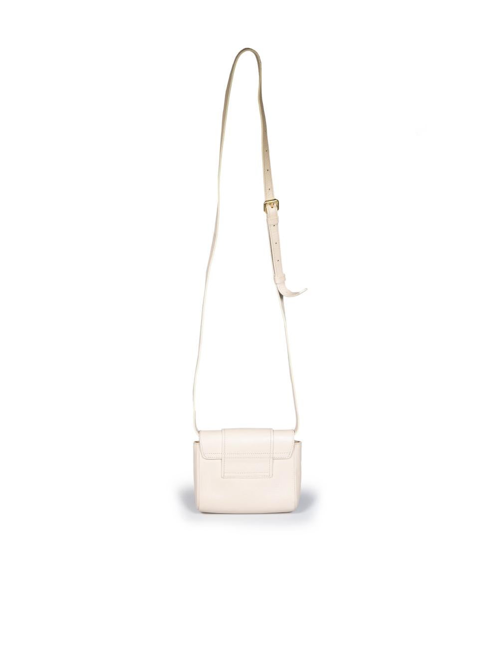 Chloé Ecru Leather Hopper Buckle Crossbody Bag In Excellent Condition For Sale In London, GB