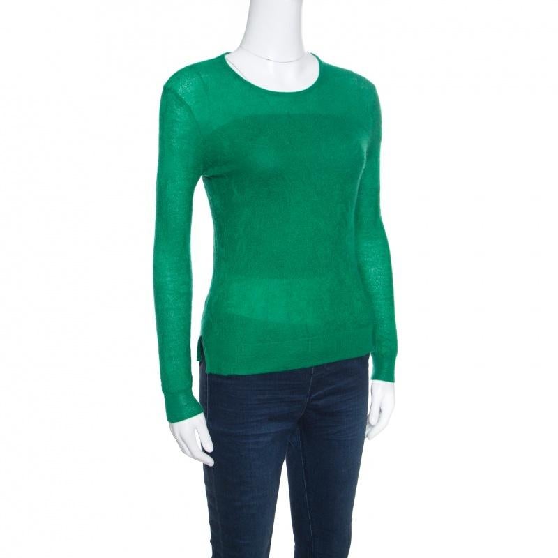 How stylish is this sweater from Chloe! Beautifully knit from cashmere and silk, this sweater will brighten all the days when there's a chill in the wind. It has a simple design with a round neck, long sleeves, and textured detailing.

Includes: