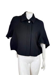 Chloé Fall 2013 Black Virgin Wool Sculptural Cropped Cape Jacket FR 36