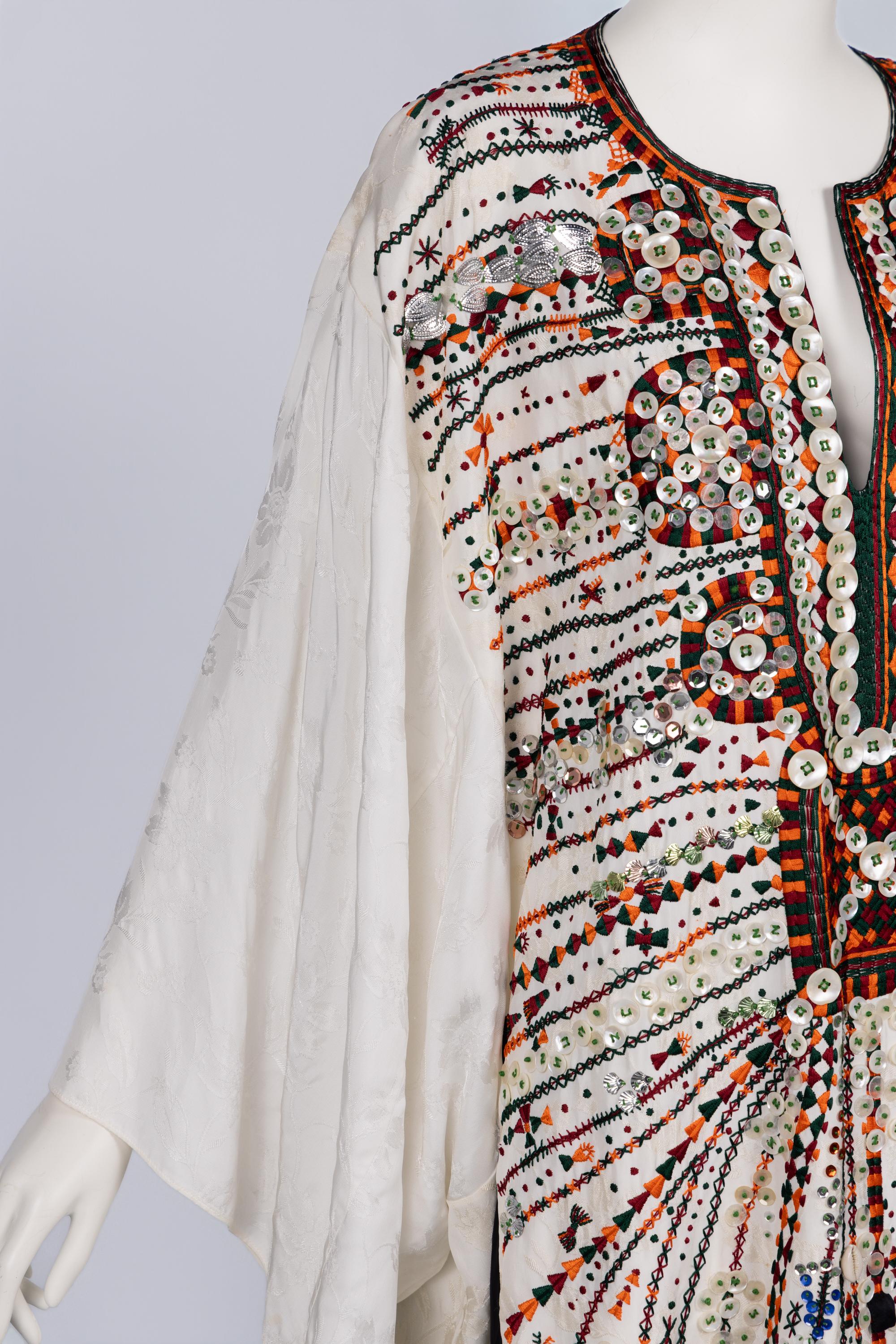 Abito caftano ricamato Chloé Autunno 2016 Look 15 - Passerella Keller in vendita 7