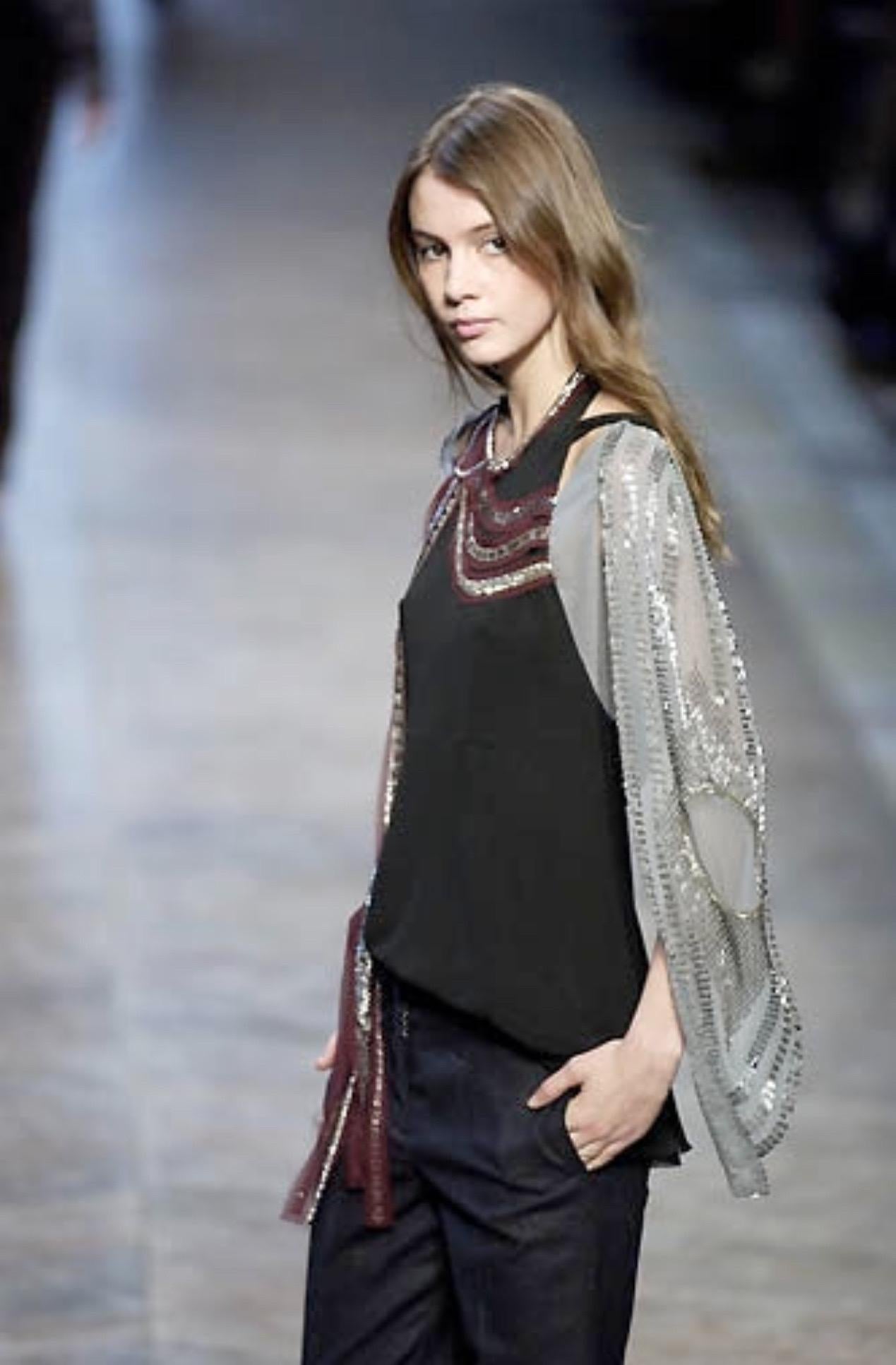 Black CHLOÉ FW2002 by PHOEBE PHILO BLACK SILK BEADED CAPE SLEEVES TOP For Sale