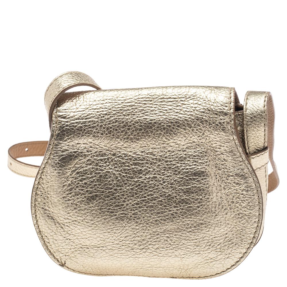 Stunning to look at and durable enough to accompany you wherever you go, this Chloe bag is a joy to own! This Marcie bag is crafted from leather with a well-designed front flap and a shoulder strap. The insides are leather lined and perfectly sized