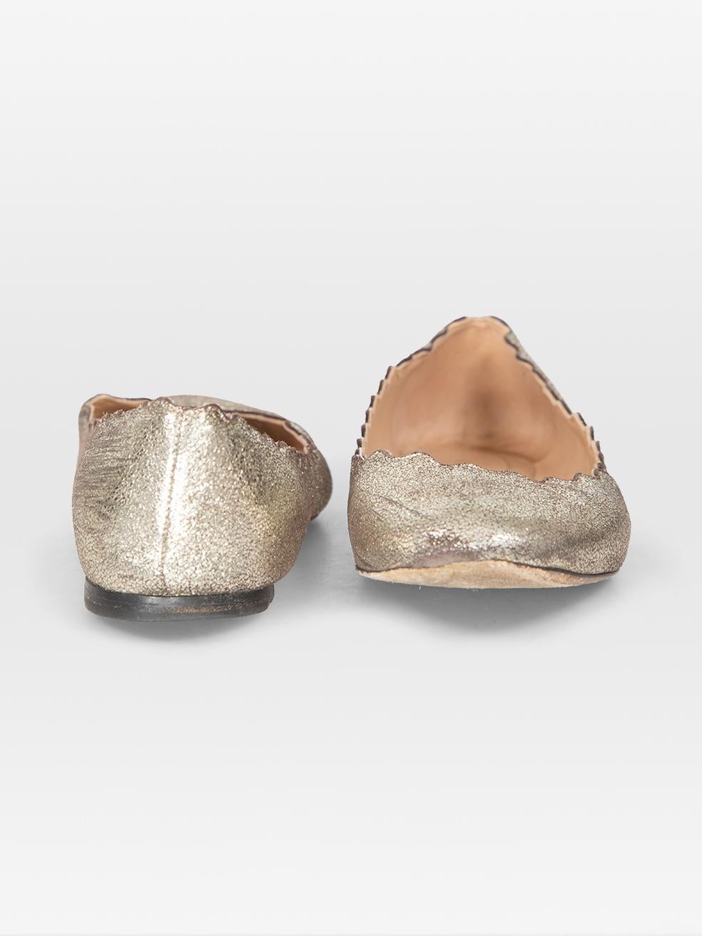 Or Chloé Gold Metallic Ballet Flats Size IT 37 en vente