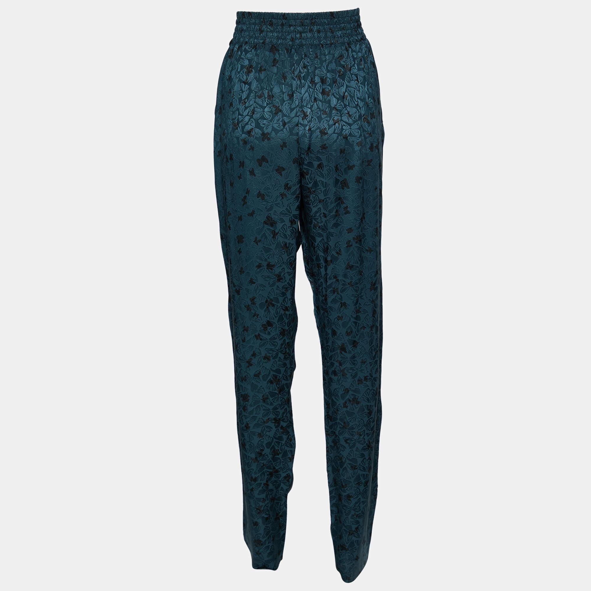 Ce pantalon est à la fois élégant et classe. Fabriqué à partir de tissus de qualité, il est parfaitement ajusté.  Complétez ce pantalon avec un top chic.