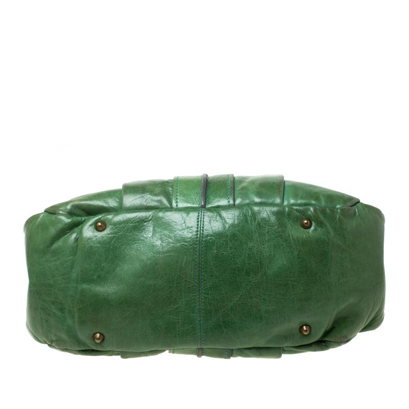 Sacoche Heloise en cuir vert de Chloe Bon état - En vente à Dubai, Al Qouz 2