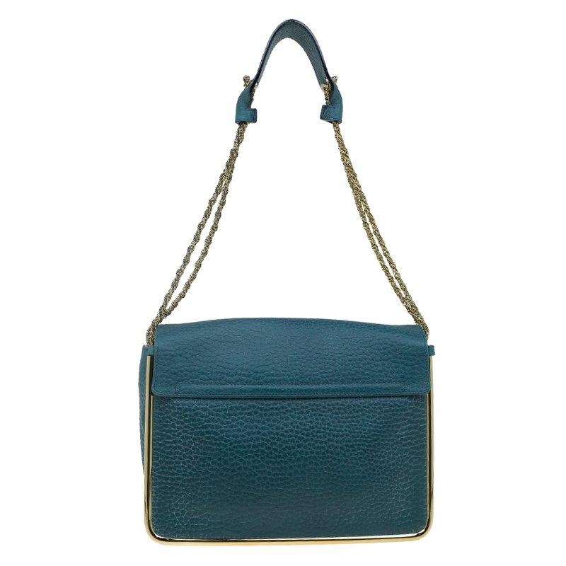 Chloe Sally Flap shoulder bag is an ideal example of the brand's minimalist style. Crafted in green pebbled leather, the medium bag is contoured in gold-tone metal fitting and features the signature Sally twist lock on the flap. The leather woven