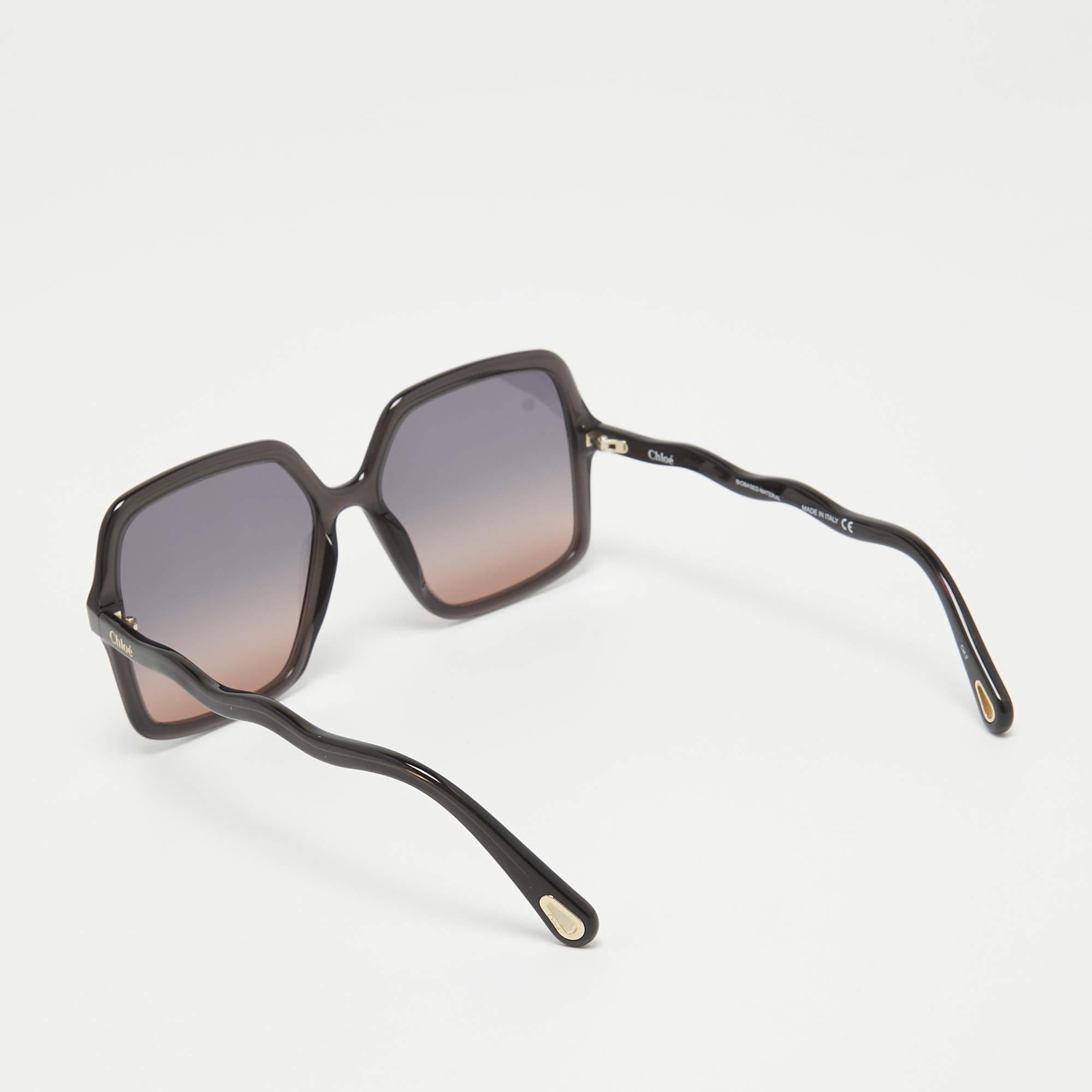 Created by Chloe, these designer sunglasses will be your best friend on any sunny day. It features a well-built frame, top-quality lenses, and signature accents. The pair will make a great buy.

Includes: Original Case, Original Dust Cloth
