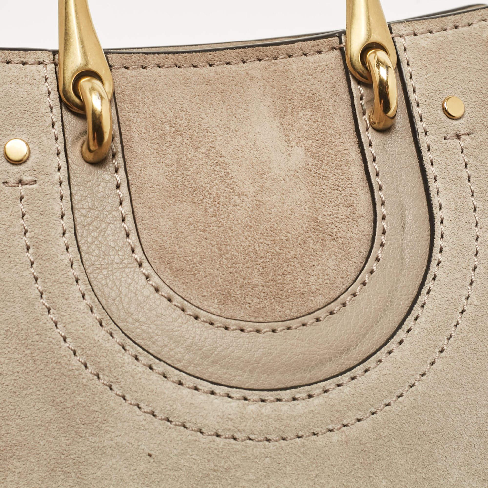 Sac à ceinture Mini Pixie Signature en cuir et daim gris de Chloe en vente 1