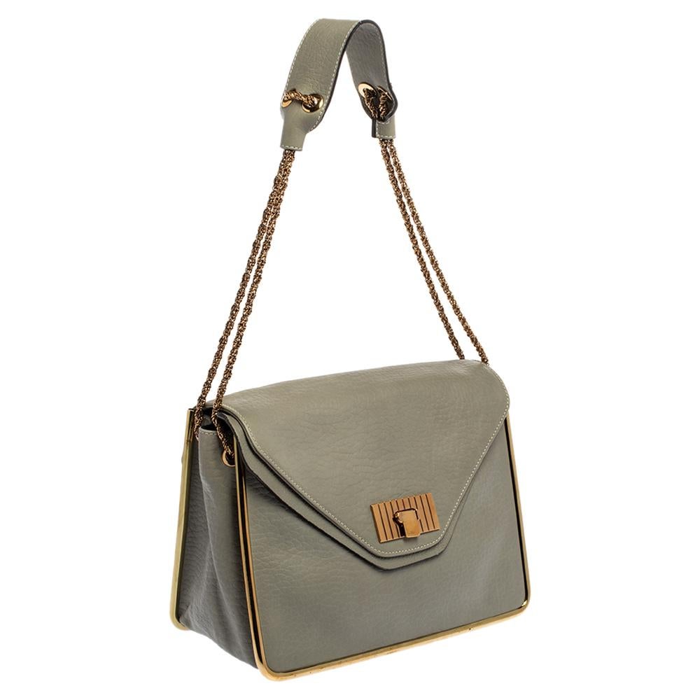 Chloe Grey Leather Medium Sally Flap Shoulder Bag In Fair Condition For Sale In Dubai, Al Qouz 2