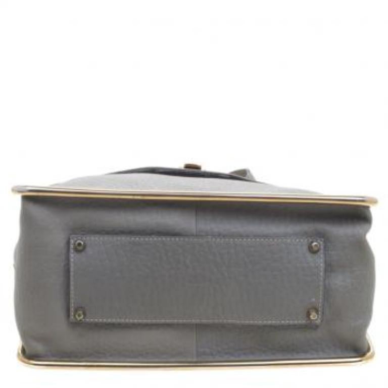 Chloe Grey Pebbled Leather Medium Sally Flap Shoulder Bag im Zustand „Gut“ im Angebot in Dubai, Al Qouz 2