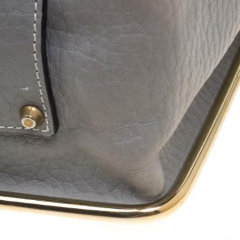 Chloe Grey Pebbled Leather Medium Sally Flap Shoulder Bag im Angebot 3