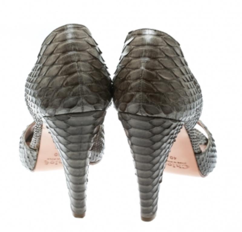 Chloe Grey Python Leather Peep Toe D'Orsay Pumps Size 40 Pour femmes en vente