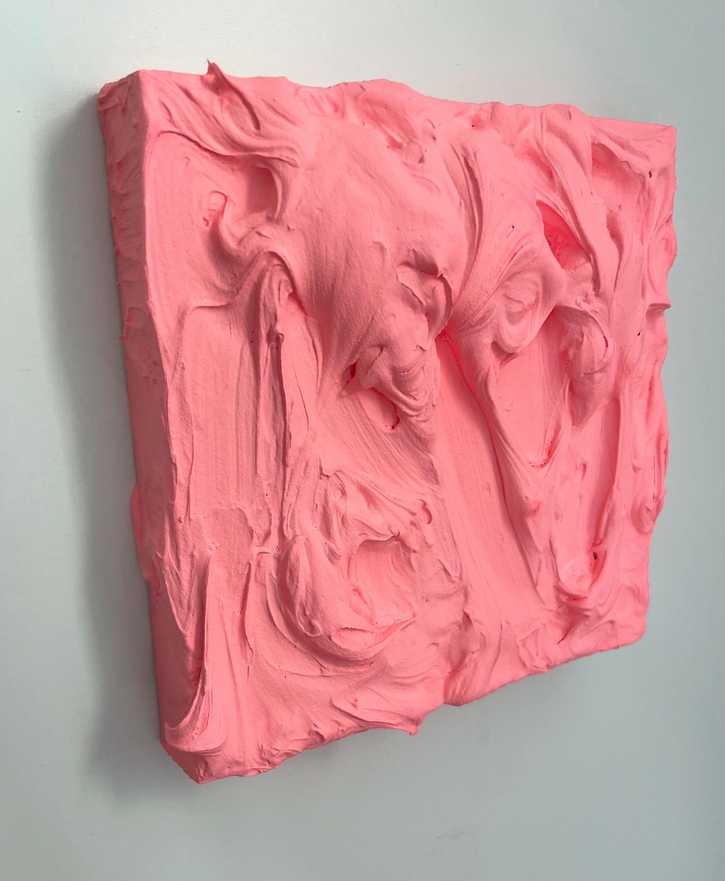  80's Peach Excess (Impasto rosa dicke Malerei monochrome Pop Quadrat Design) – Painting von Chloe Hedden