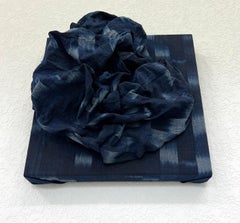 TAKI-KASURI FOLDS (dark indigo blue thick textile linen fold monochrome design)