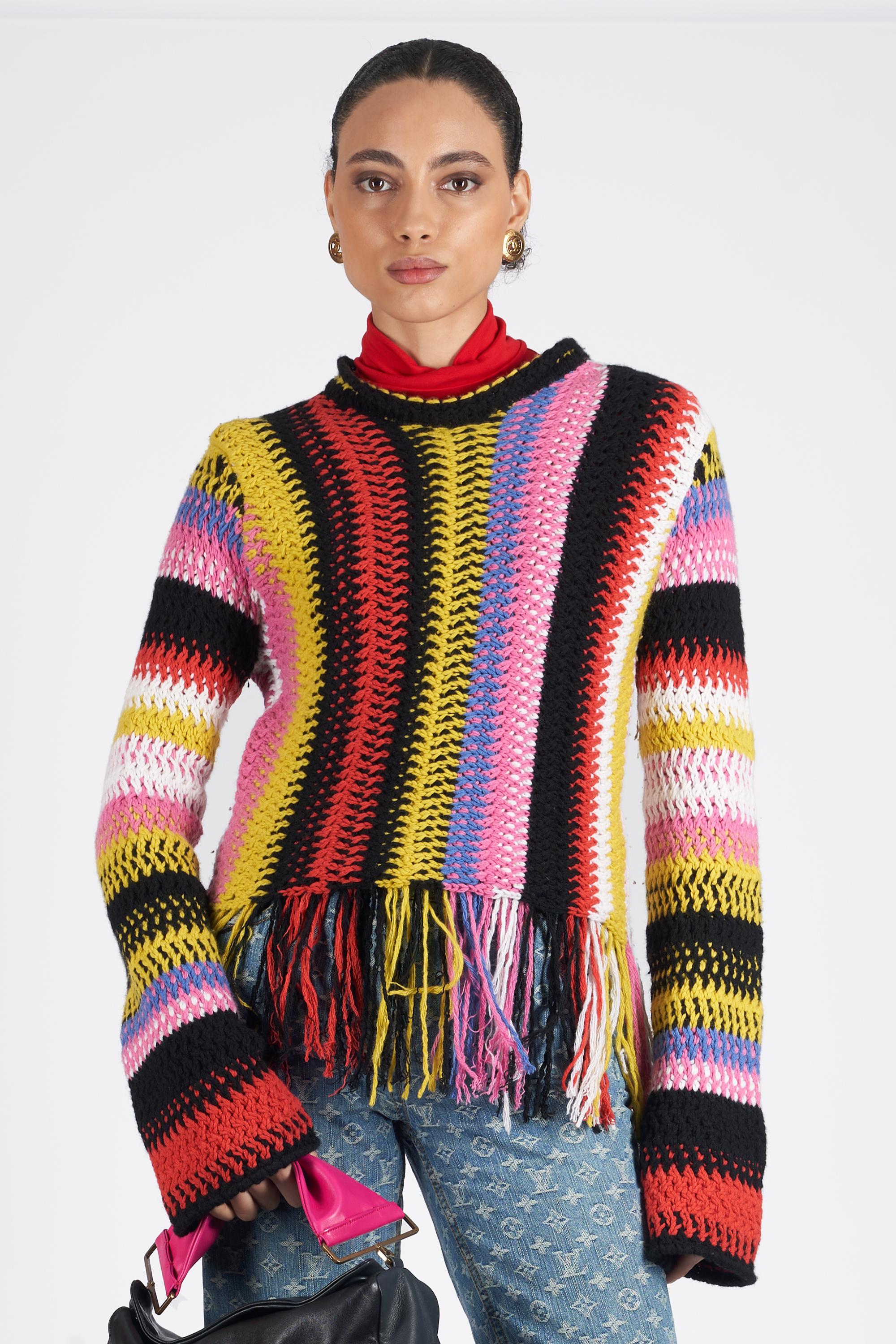 We are excited to present this Chloè multi coloured knitted jumper. Features long sleeves and tassels on the hem. In excellent vintage condition. Authenticity guaranteed.

Label size: S
Modern size: UK 8-10, US: 4-6, EU: 36-38
Fabric: Cashmere