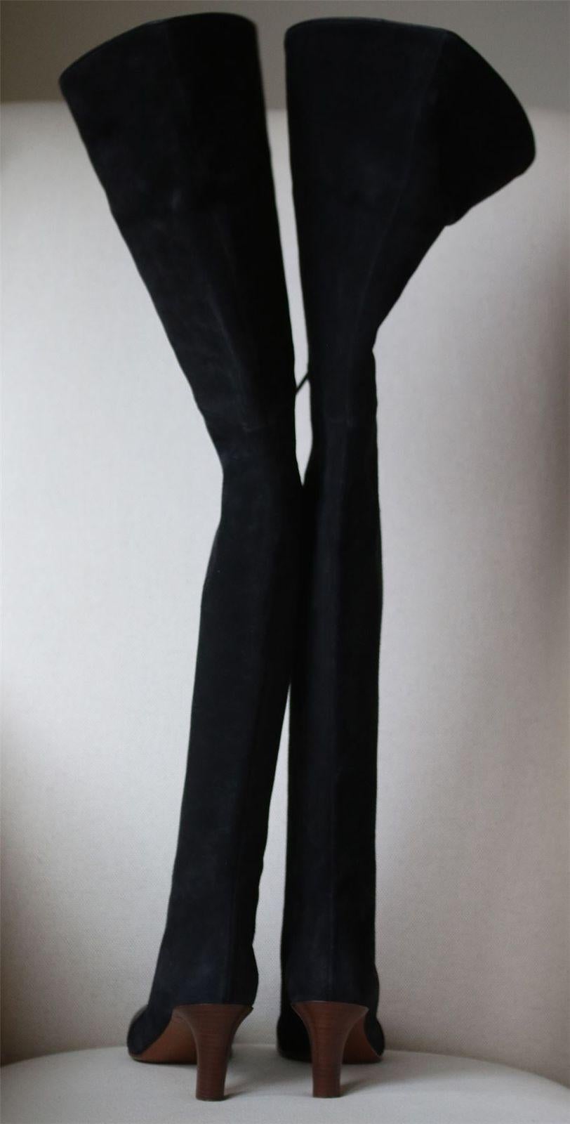 Chloé Kole Suede Over-The-Knee Boots  In Excellent Condition In London, GB