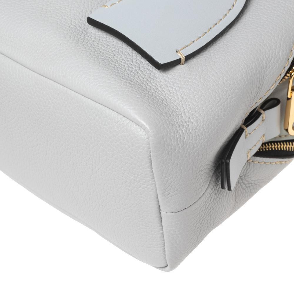 Chloe petite sac à bandoulière Daria en cuir bleu clair 2