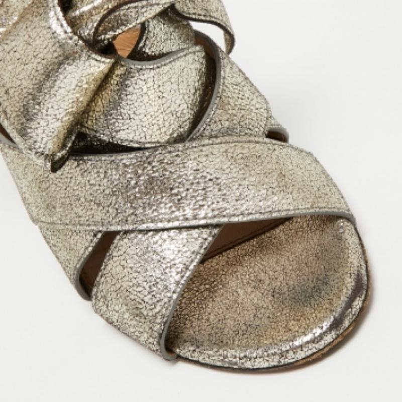 Chloe Light Gold Textured Leather Knot Detail Mules Size 39 For Sale 3