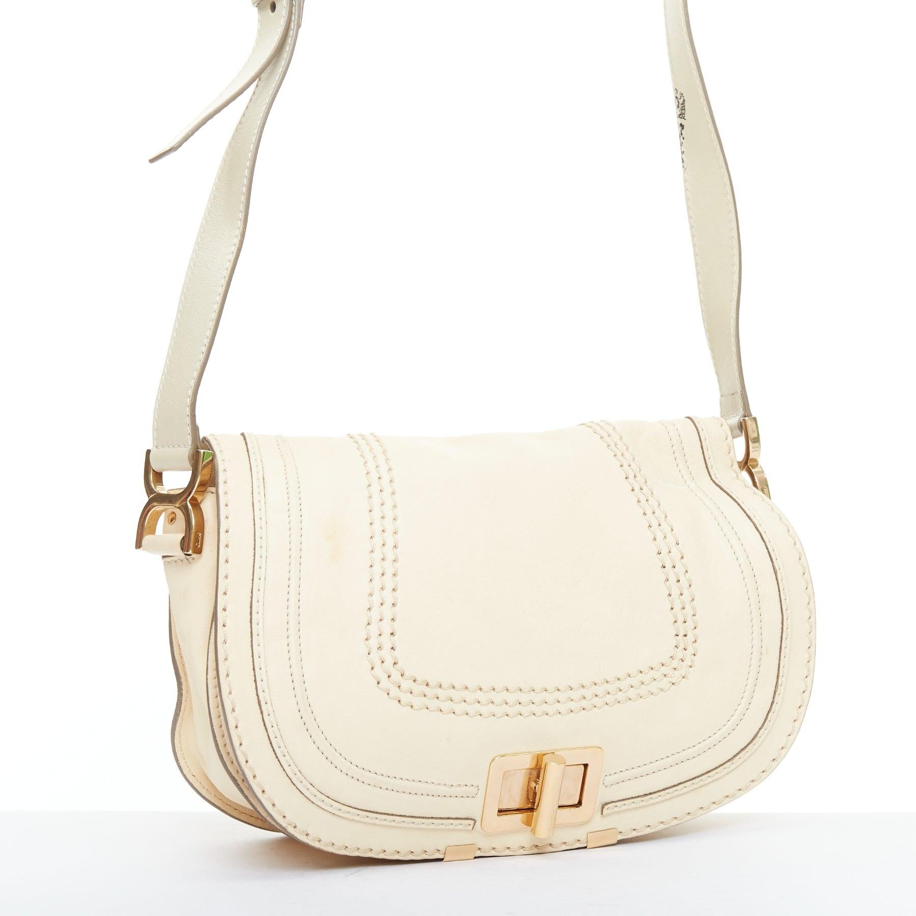 Beige CHLOE Marcie Lock beige leather gold hardware half saddle crossbody bag For Sale