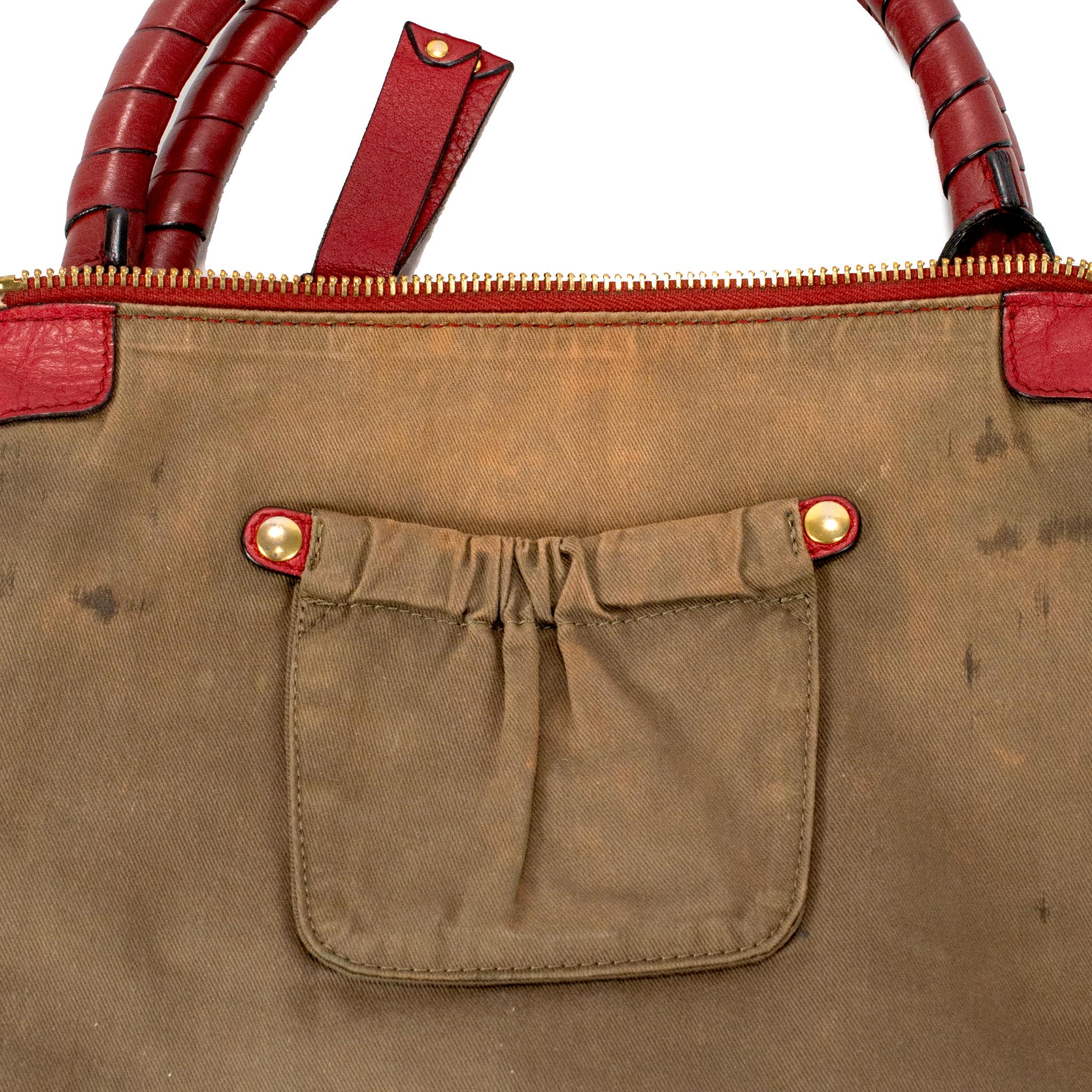 Chloé Marcie, borsa a tracolla in pelle rossa con finiture in oro, con manico in alto in vendita 7