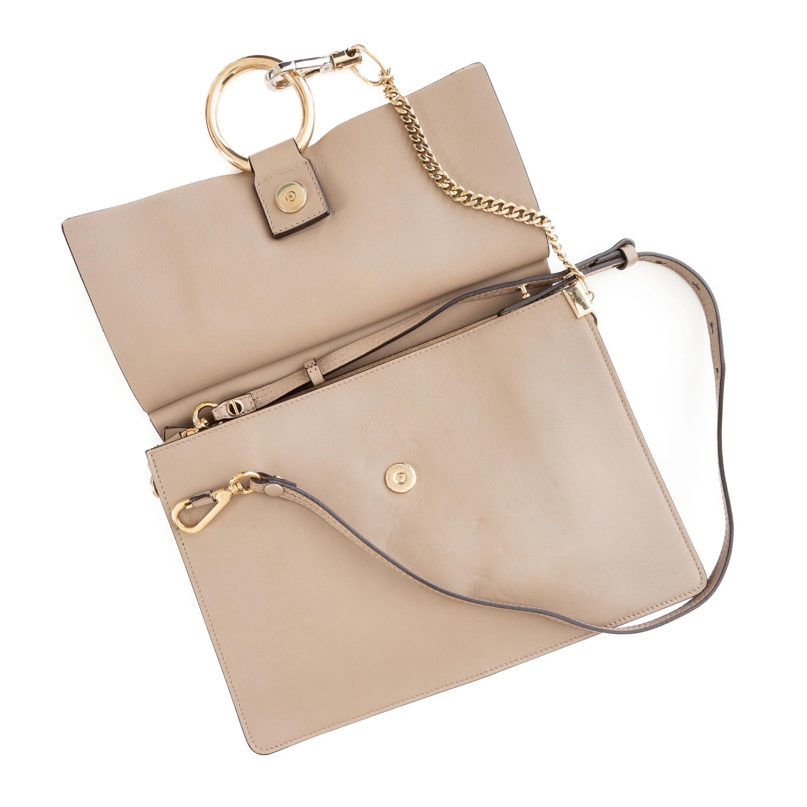 Chloé Medium Faye Motty Grey Suede and Leather Shoulder Bag (2016) In Good Condition In Los Angeles, CA