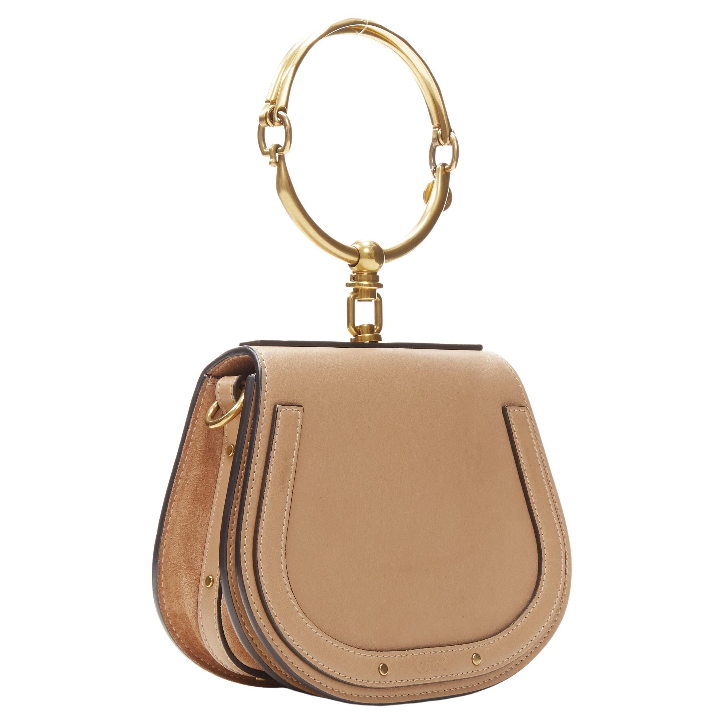 CHLOE Medium Nile gold bangle bracelet handle taupe leather saddle bag For Sale