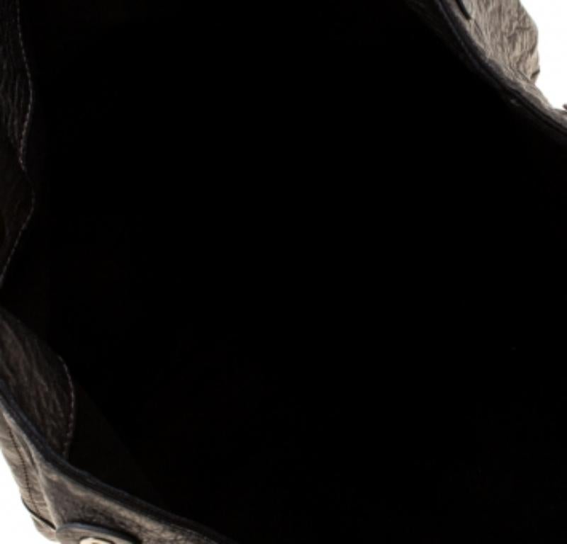Chloe Metallic Grey Pebbled Leather Shopper Tote Bon état - En vente à Dubai, Al Qouz 2