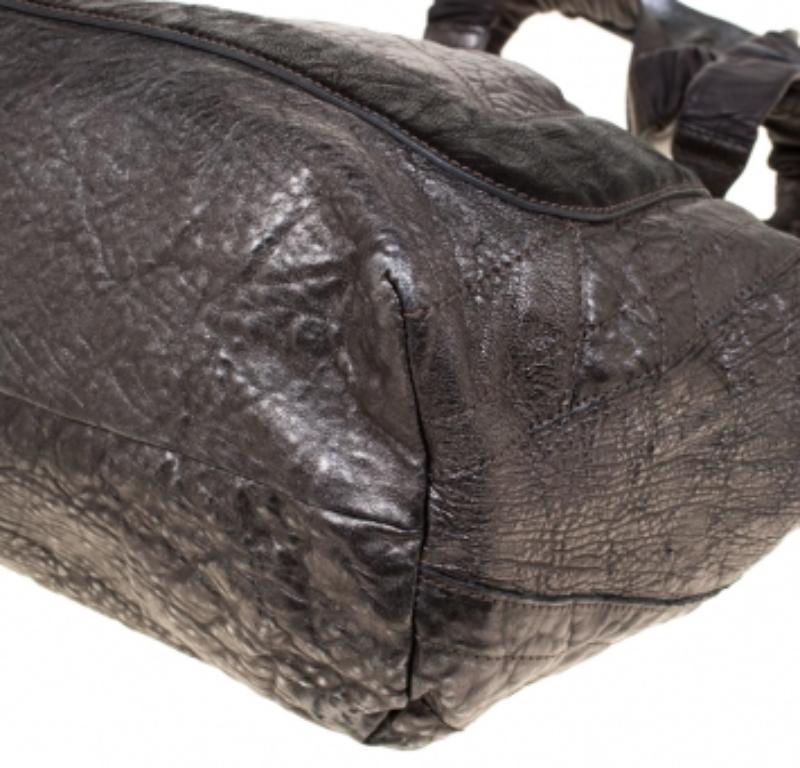 Chloe Metallic Grey Pebbled Leather Shopper Tote en vente 3