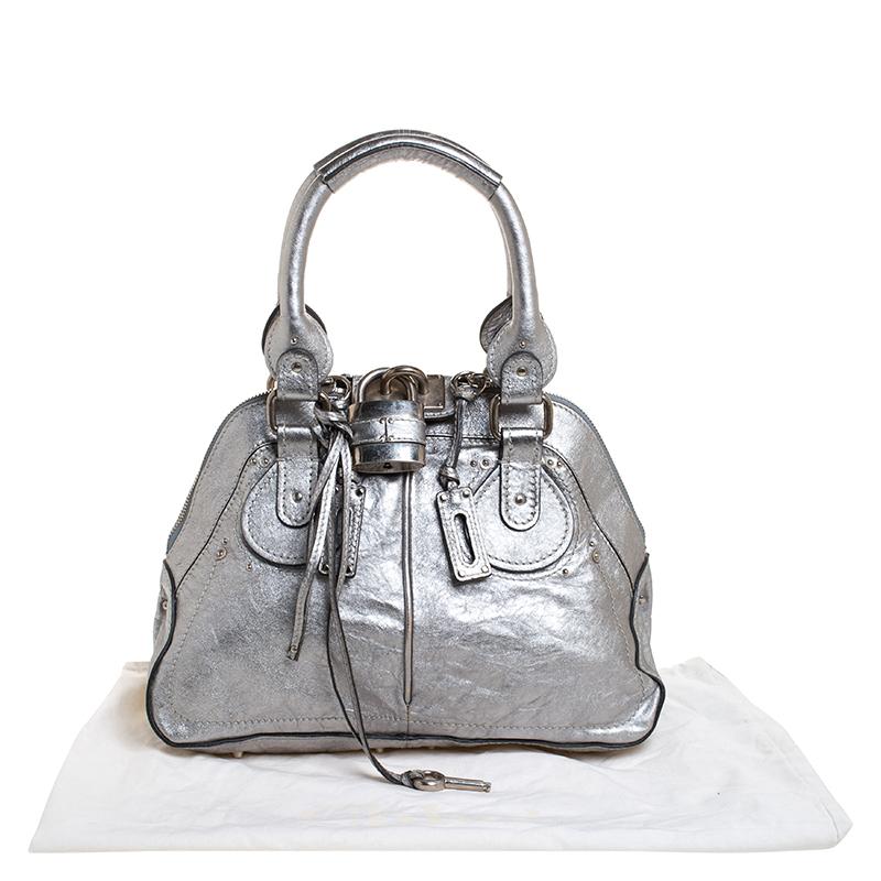Große Paddington Umhängetasche aus Leder in Metallic-Silber 9
