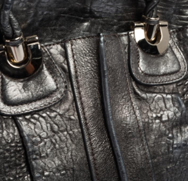 Chloe Metallic Textured Leather Heloise Satchel In Fair Condition For Sale In Dubai, Al Qouz 2