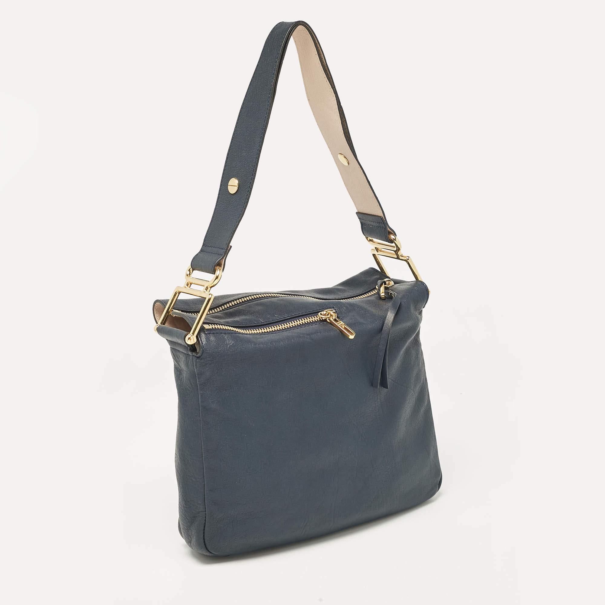 Gray Chloe Navy Blue Leather Vanessa Shoulder Bag For Sale