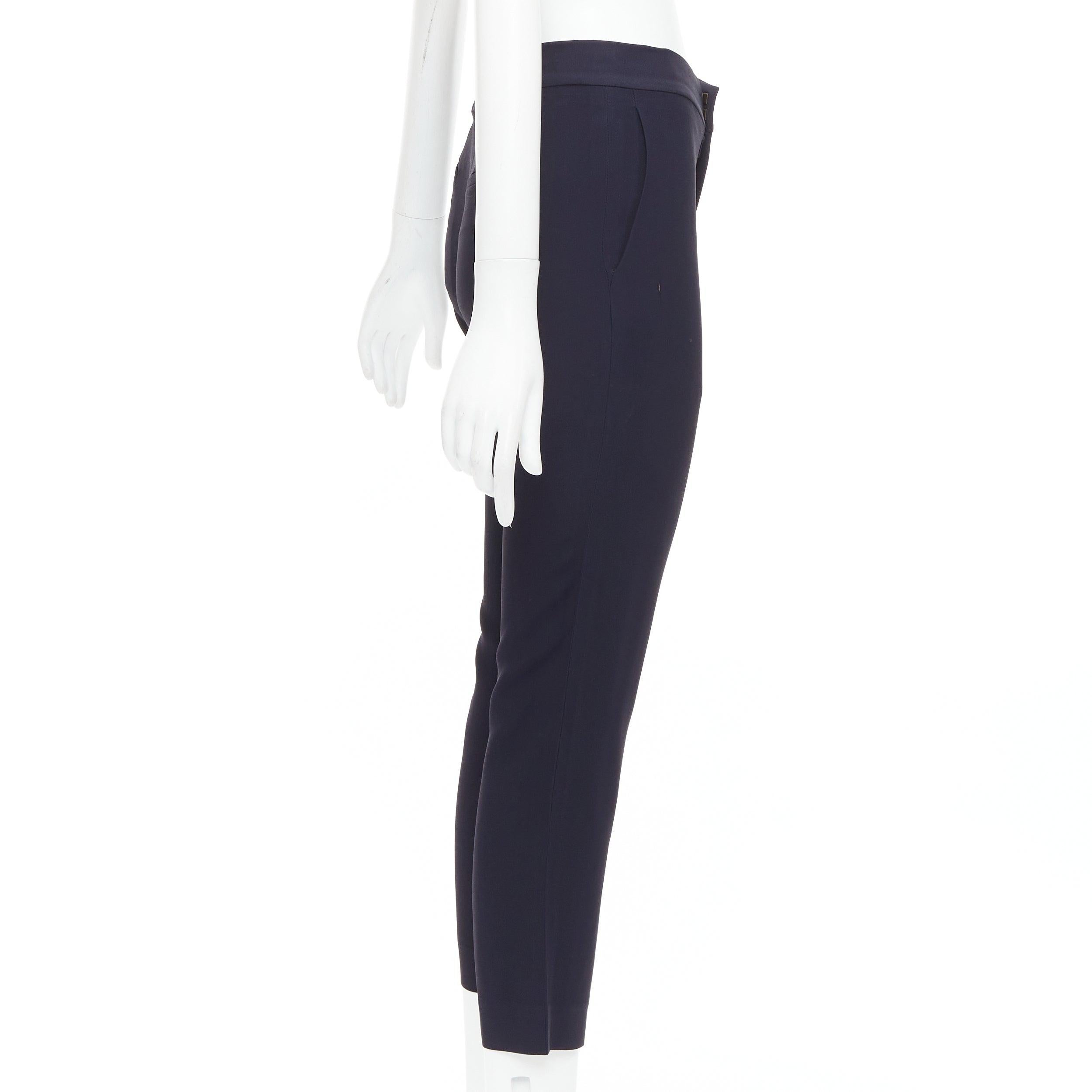CHLOE Pantalon à épaules effilées et à pinces à dos volant dissimulé bleu marine FR34 XS Bon état - En vente à Hong Kong, NT