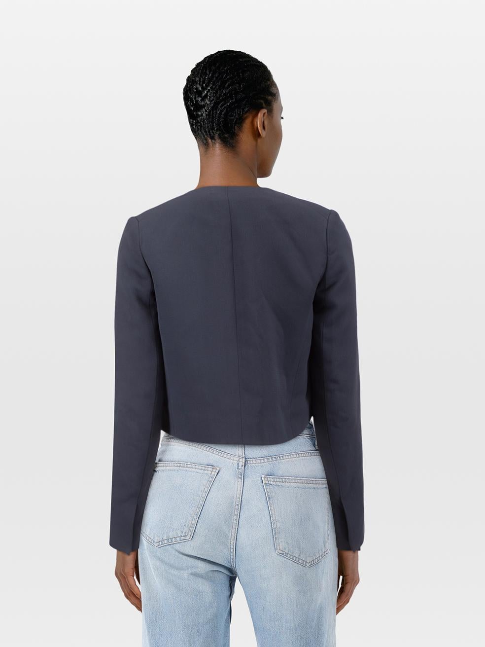 CONDITION is Very good. Minimal wear to jacket is evident. Minimal wear to the internal buttons where some tarnishing can be seen on this used Chloé designer resale item.
 
 
 
 Details
 
 
 Navy
 
 Viscose
 
 Jacket
 
 Detachable inner collar
 
