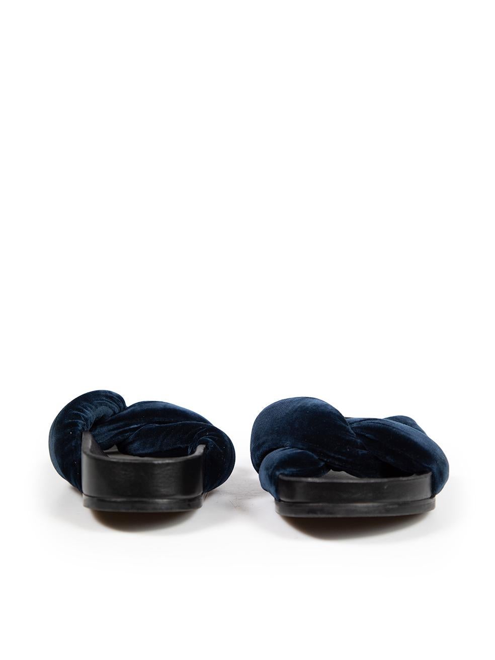 Nero Chloé Scivoli Nolan in velluto blu taglia IT 37 in vendita