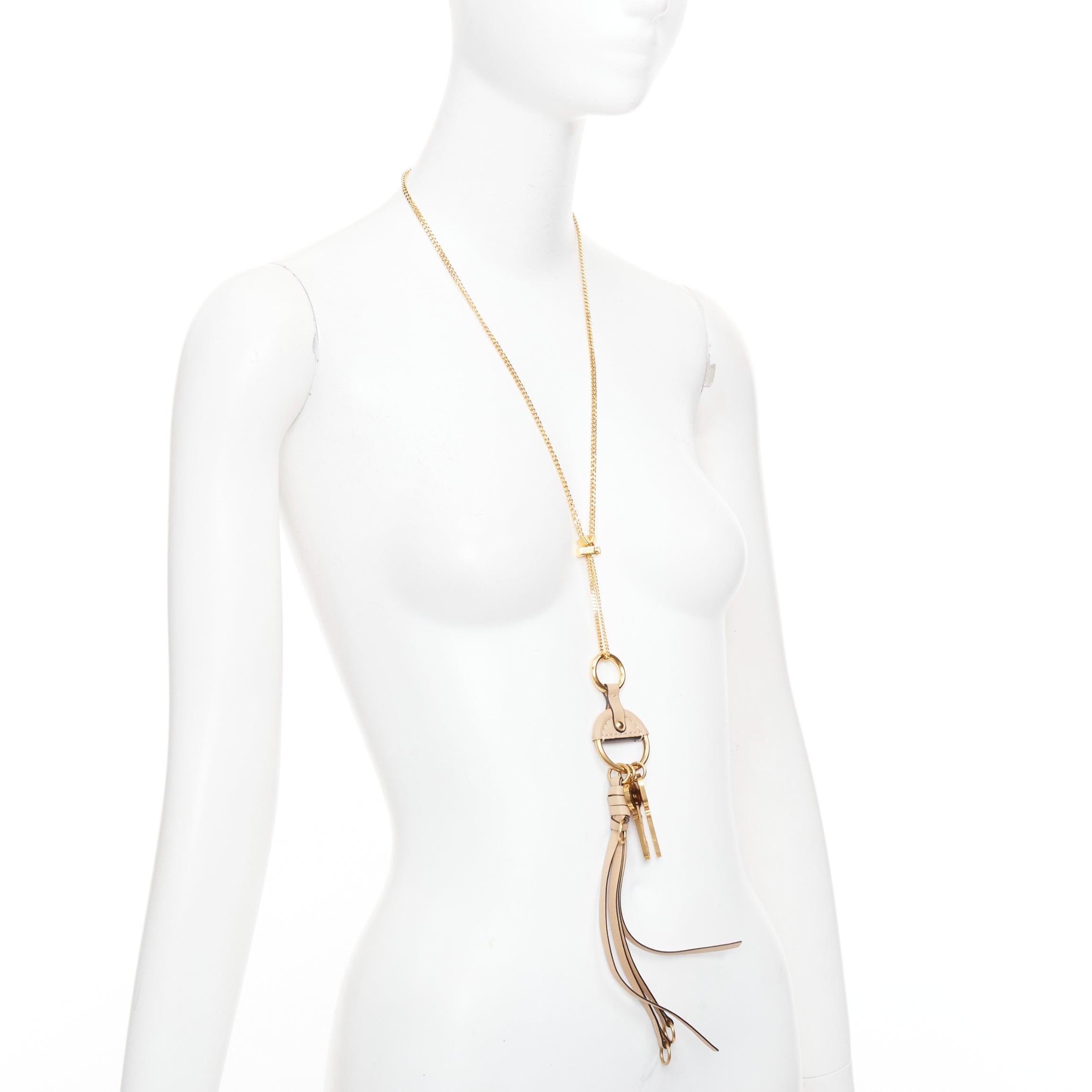 CHLOE Nicole Braunes Leder Gold Happy Schlüsselanhänger Tasche Charme lange Halskette im Zustand „Gut“ im Angebot in Hong Kong, NT