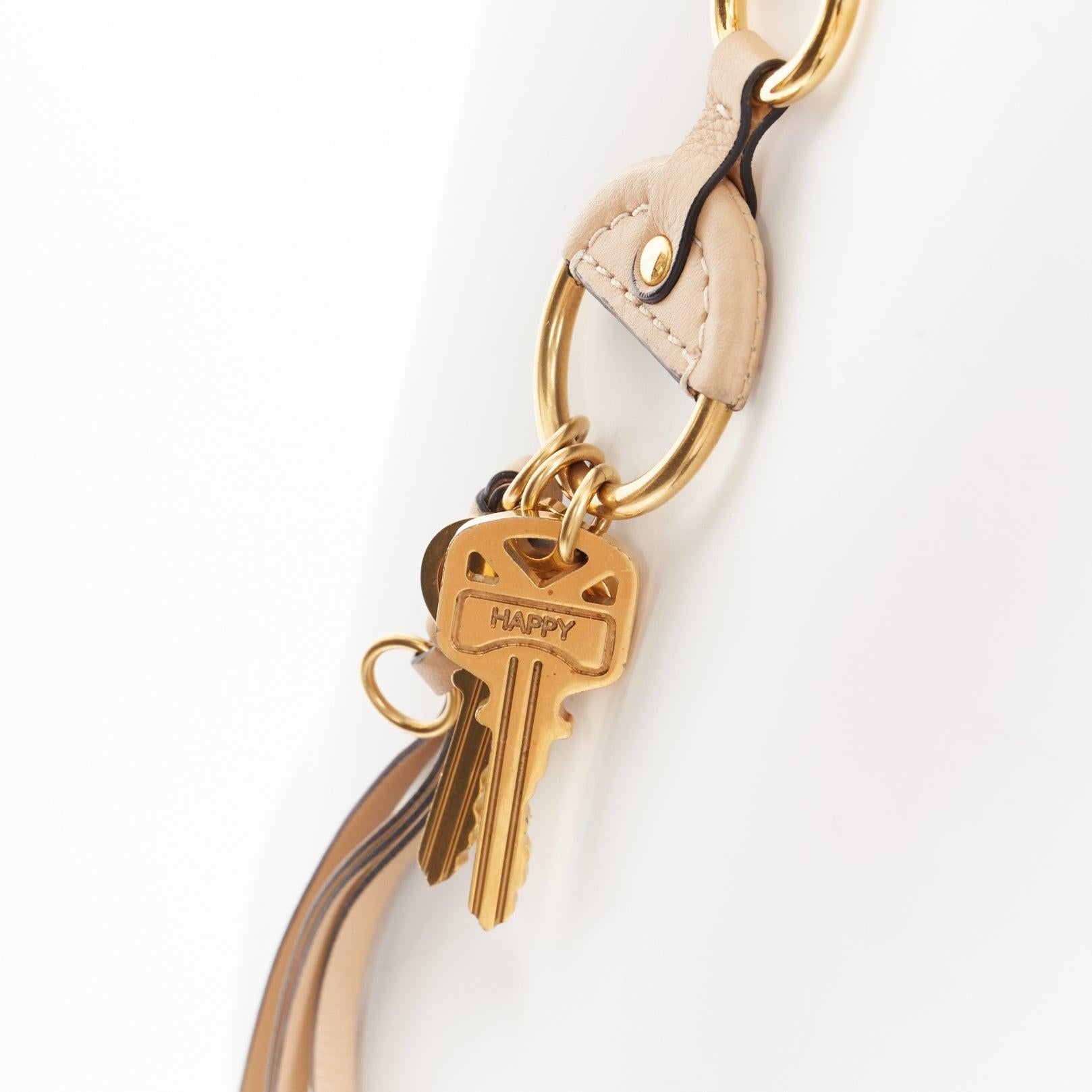 CHLOE Nicole Braunes Leder Gold Happy Schlüsselanhänger Tasche Charme lange Halskette im Angebot 3