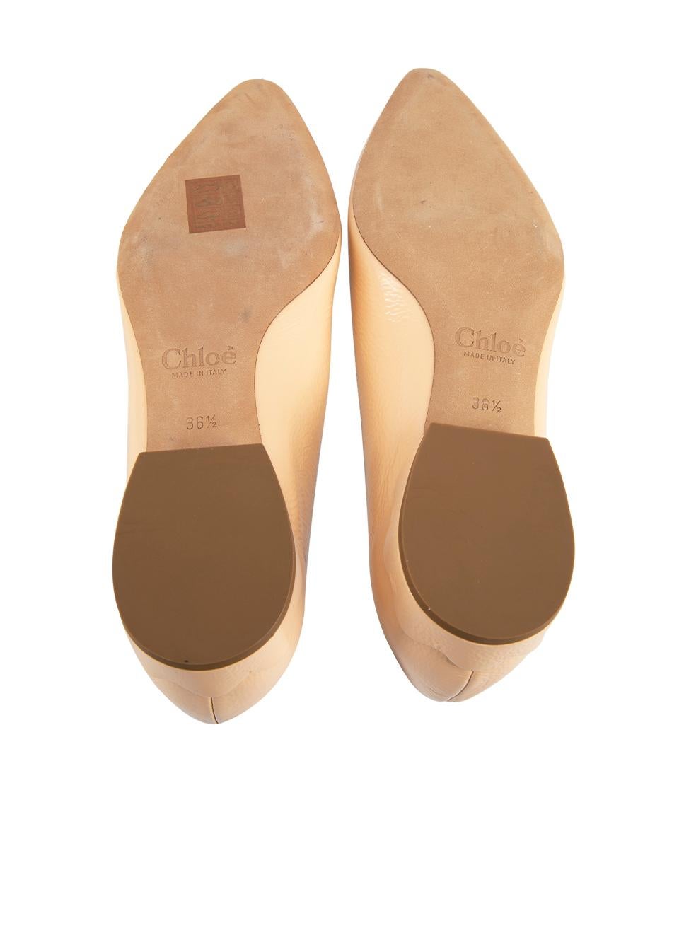 Chloé Nude Leather Point Toe Scalloped Flats Size IT 36.5 In Excellent Condition In London, GB