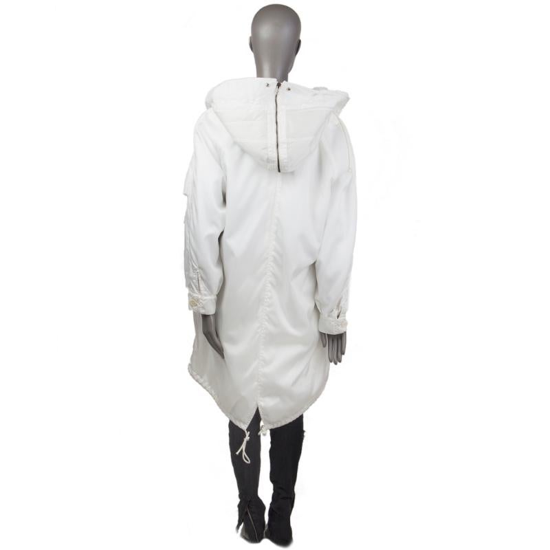 CHLOE off-white Nylon SHEARLING HOOD Parka Mantel Jacke 36 XS Damen im Angebot
