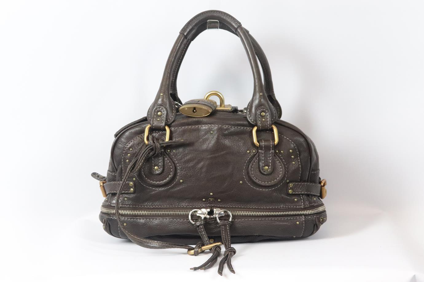 Chloé Paddington large leather shoulder bag. Brown. Zip fastening at top. Does not come with dusbtag or box. Height: 8 in. Width: 14 in. Depth: 5.5 in. Strap Drop: 7 in. Good condition - Some scuff marks to corners, exterior leather and shoulder