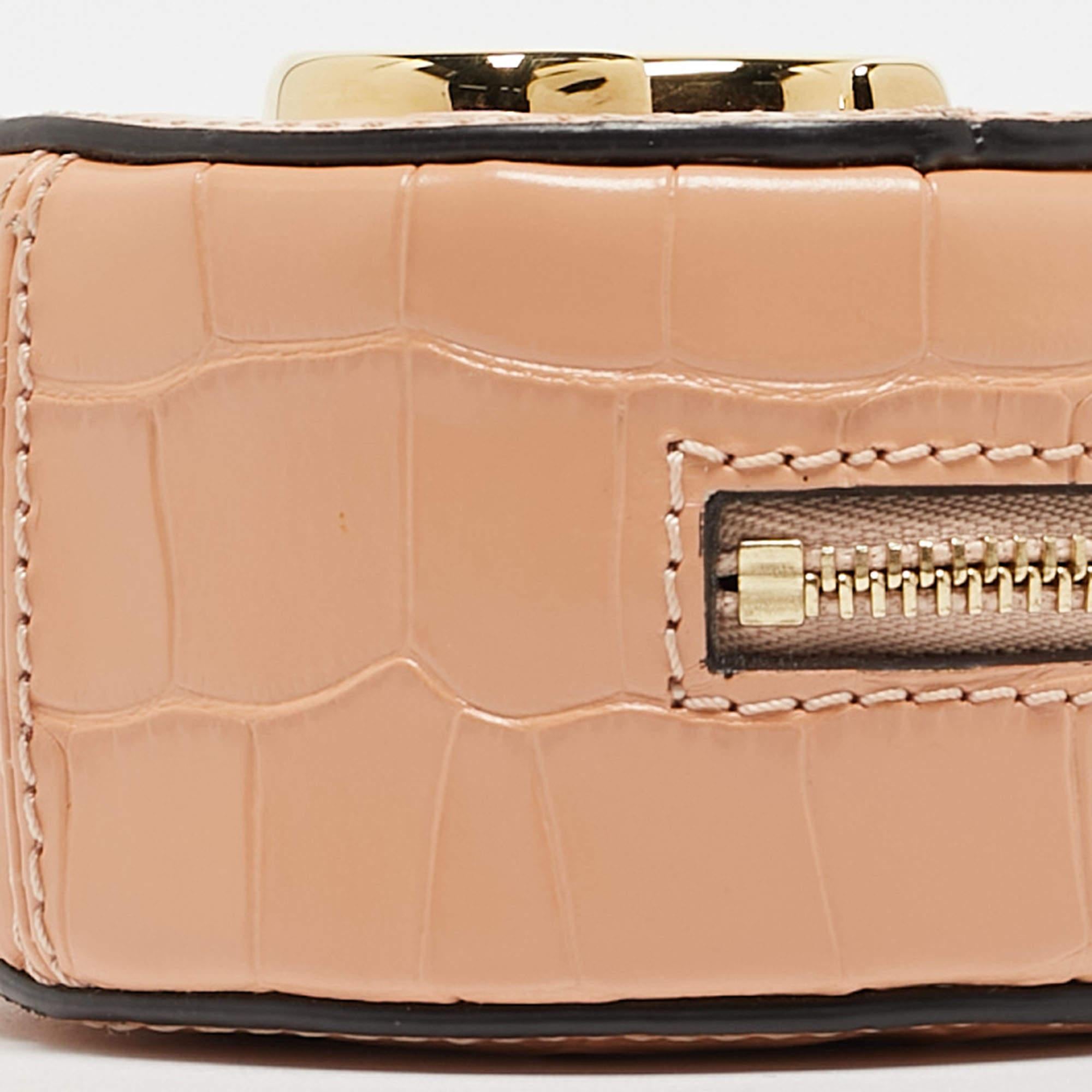 Chloe Peach Crocodile Embossed Leather Mini C Round Crossbody Bag For Sale 2