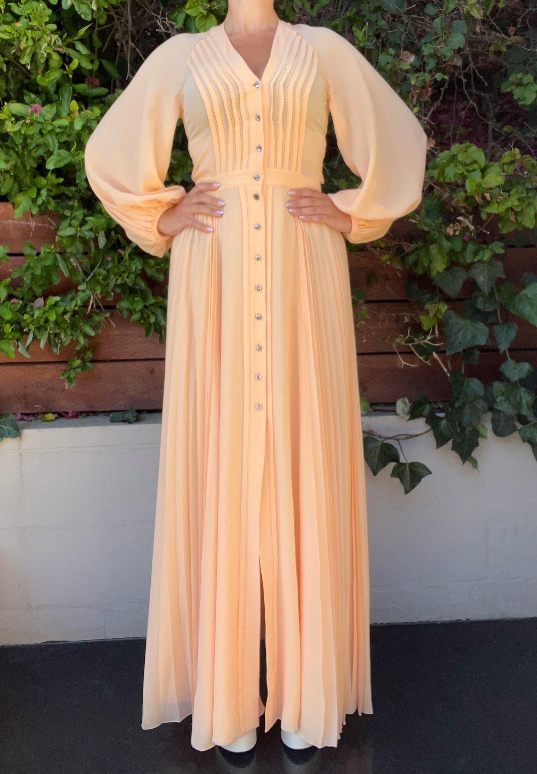  Chloe Peach Silk Pleated Maxi Dress, Size 36 For Sale 10