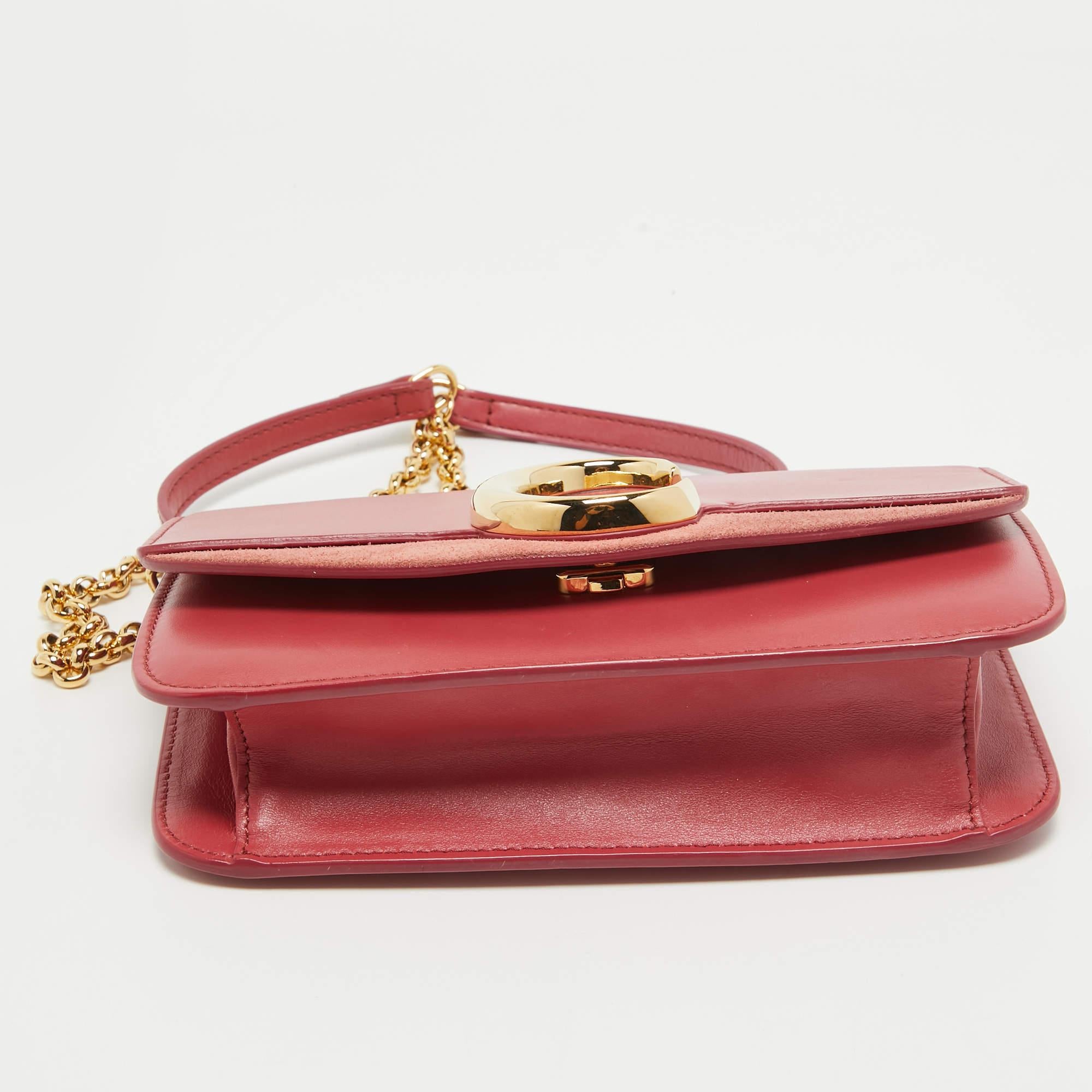 Chloe Pink Leather and Suede C Chain Clutch For Sale 1