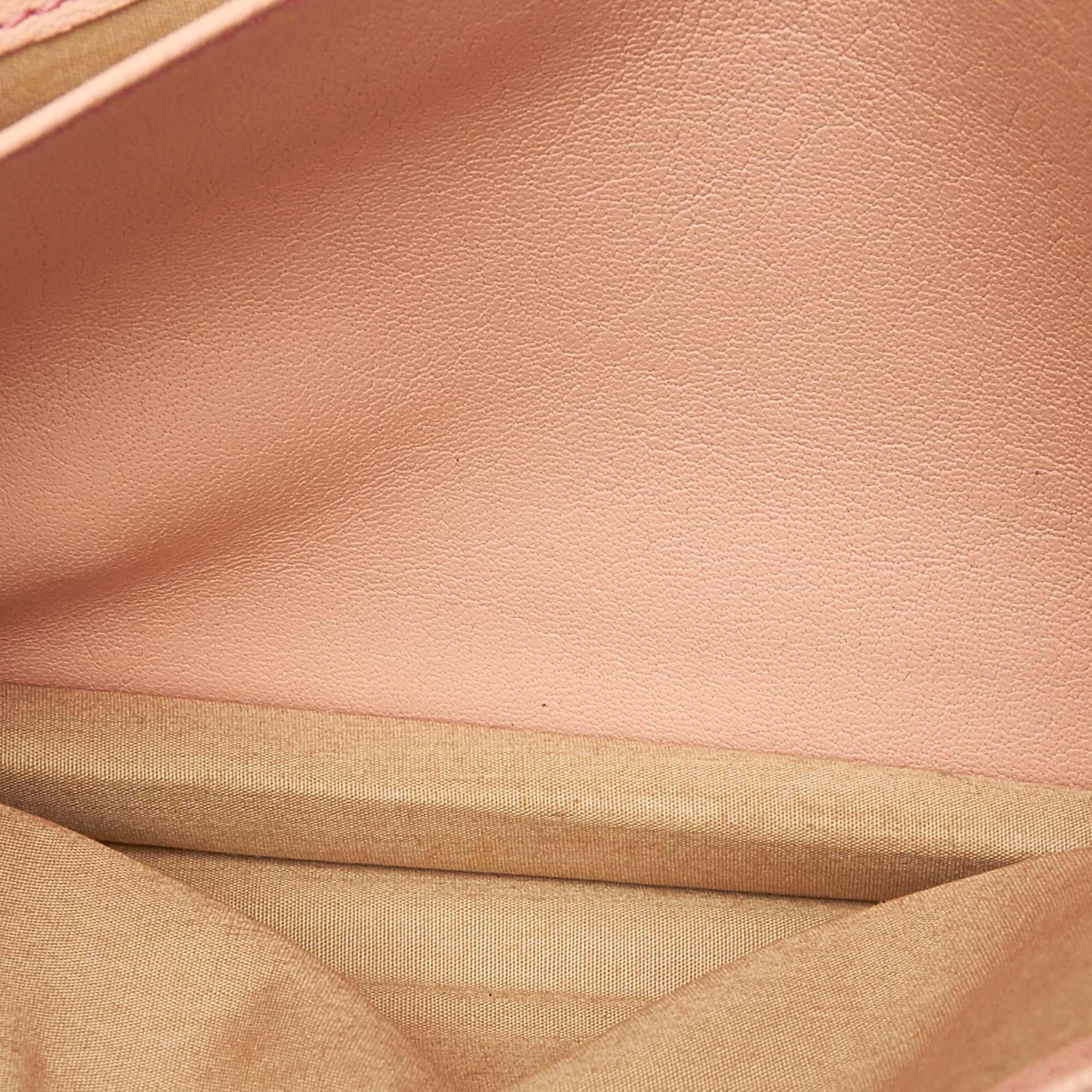 Chloe Pink Leather Chain Shoulder Bag For Sale 1