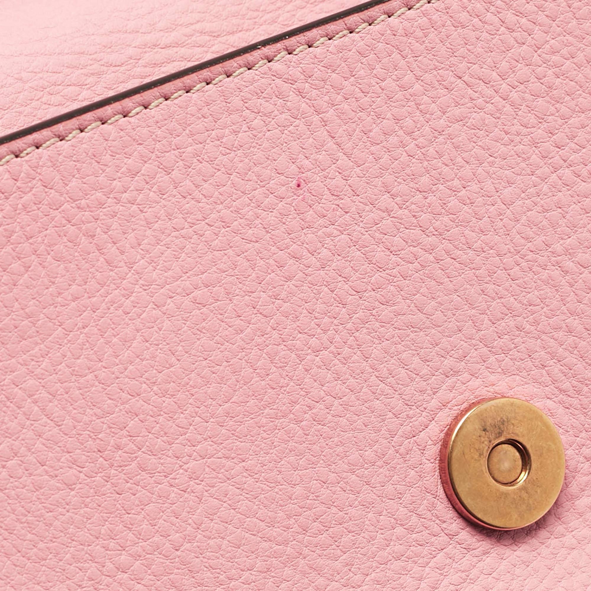 Chloe Pink Leather Small Nile Bracelet Minaudiere Crossbody Bag For Sale 5