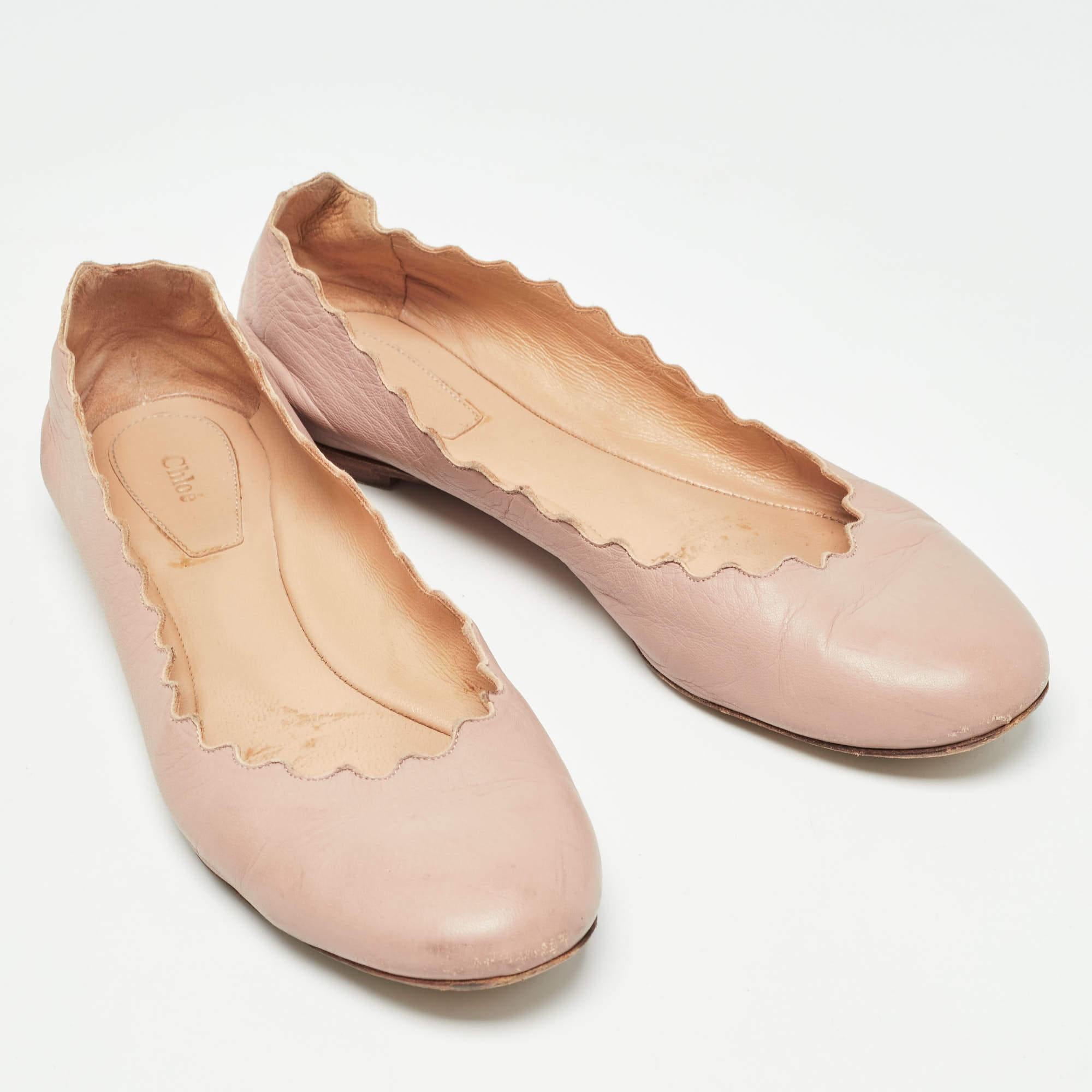 Chloe Ballerine Lauren in pelle rosa smerlata misura 37,5 In condizioni discrete in vendita a Dubai, Al Qouz 2