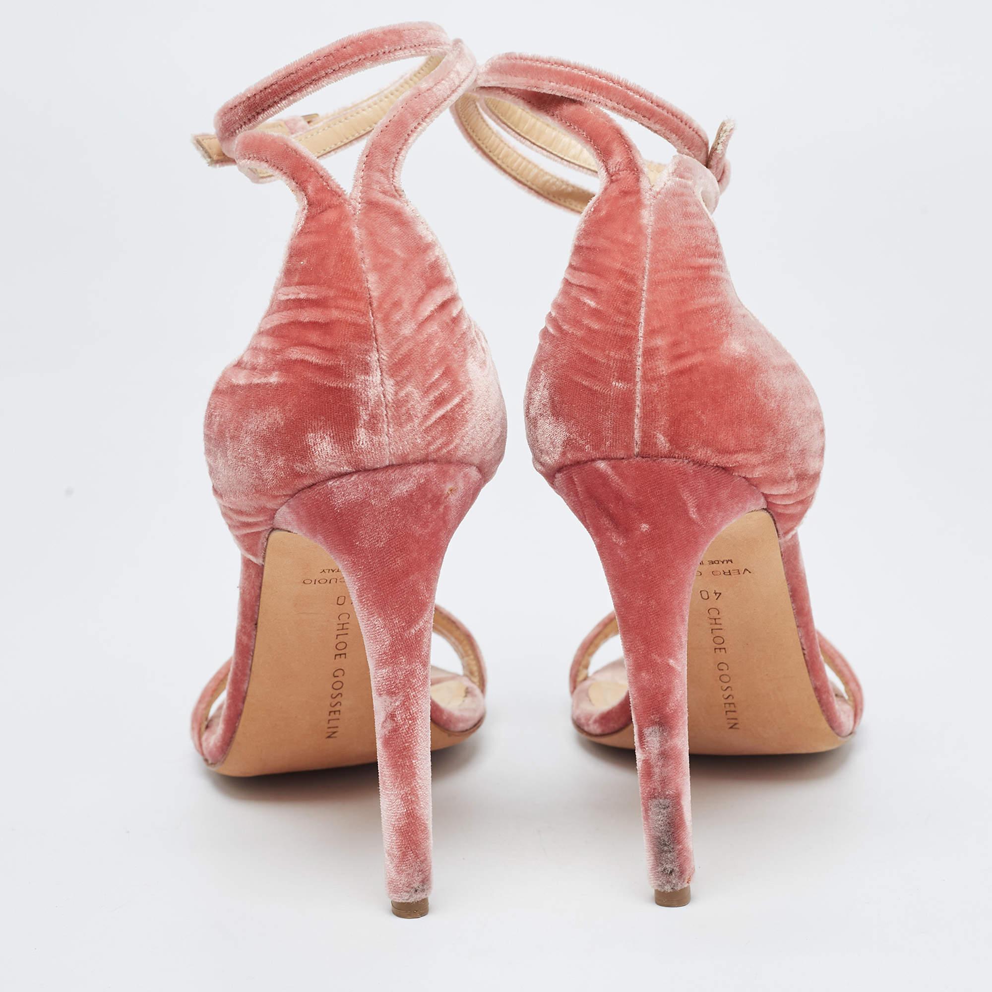 Women's Chloé Pink Velvet Ankle Strap Sandals Size 40 For Sale