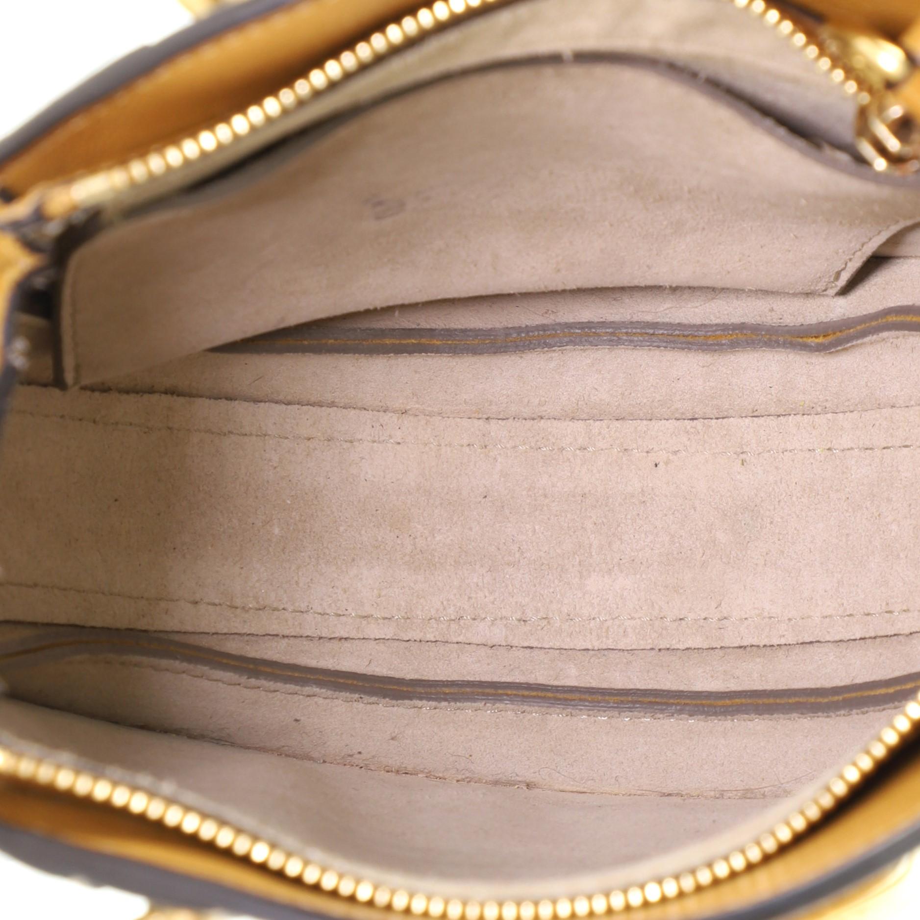 Chloe Pixie Crossbody Tasche Leder und Wildleder Klein 1