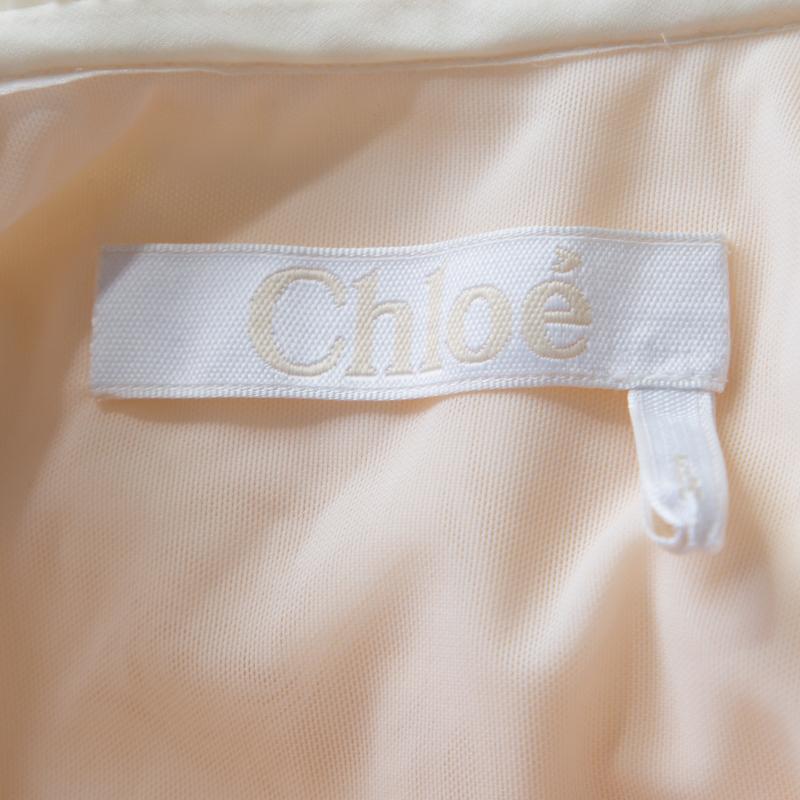 Chloe Pristine Cream Eyelet Embroidered Plisse Silk Ruffle Tiered Dress S In Excellent Condition In Dubai, Al Qouz 2