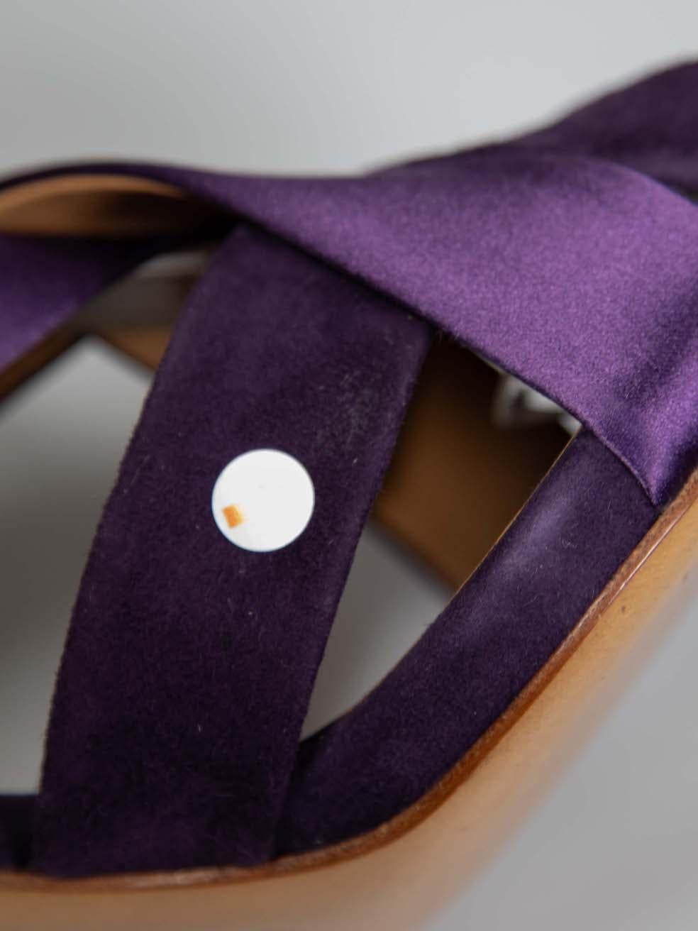 Chloé Purple Satin Cross Strap Sandals Size IT 40 en vente 2