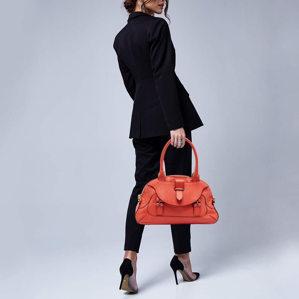 This satchel is rendered in the finest quality materials into an elegant design. Versatile and functional it is well sized for your daily use.